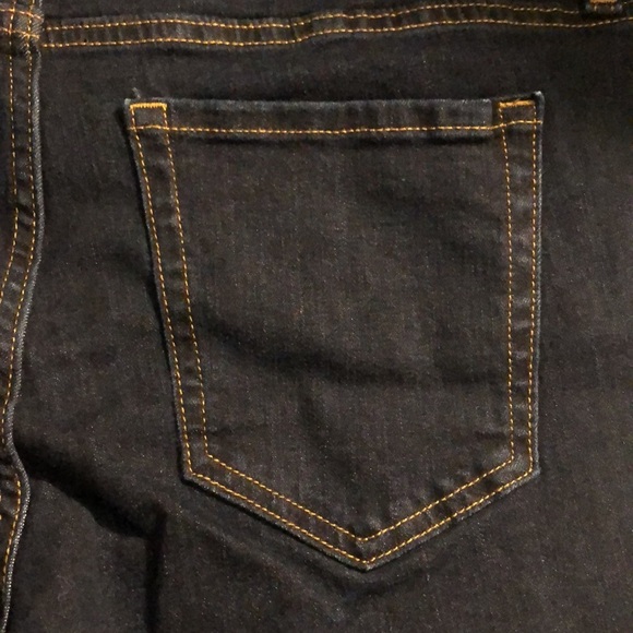 Gap Denim Dark Wash Skinny Jegging, size 33 - Picture 5 of 7